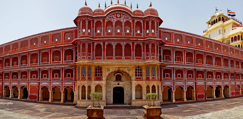 City Palace jaipur, city palace jaipur India, city palace jaipur timings, city palace jaipur entry fee, jaipur City Place Tour and Travels place, Pink City Royals Tour and Travels