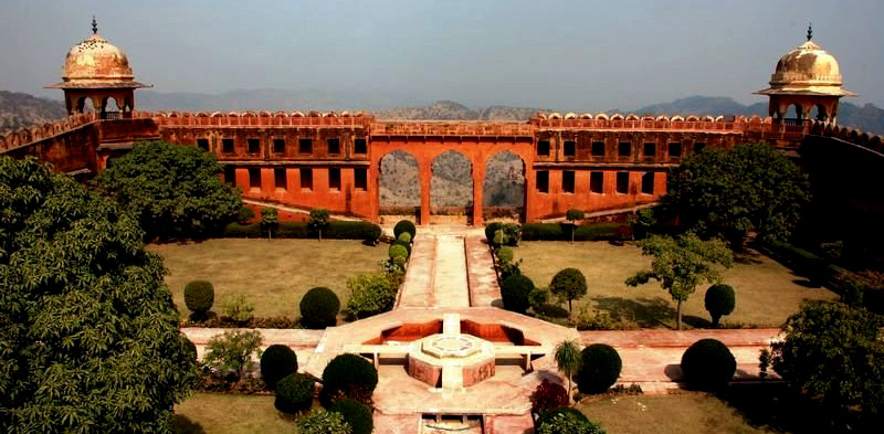 Nahargarh_Fort_jaipur_pinkcityroyals02